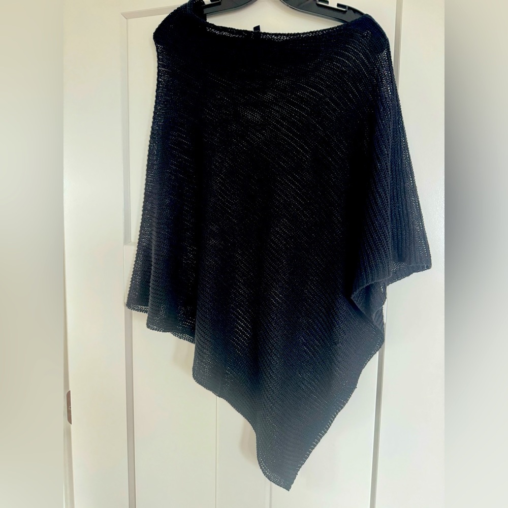 Eileen Fisher mesh pullover poncho/shawl wrap